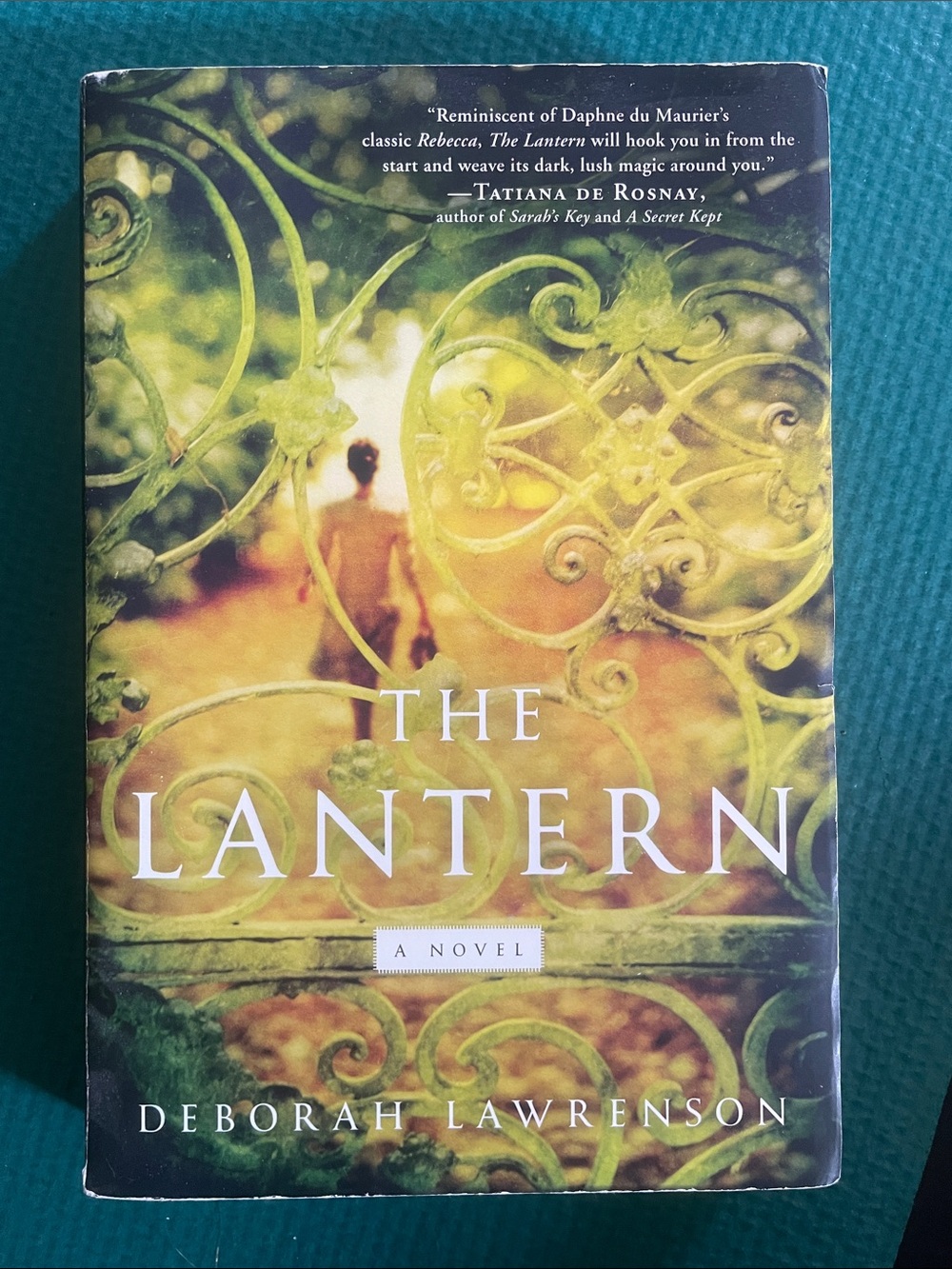 The Lantern by Deborah Lawrenson - Soft Cover
